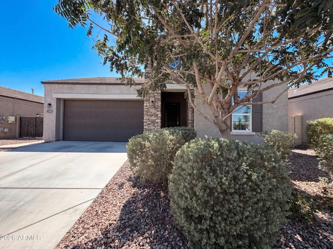 Photo of 2528 N COMISKEY Drive