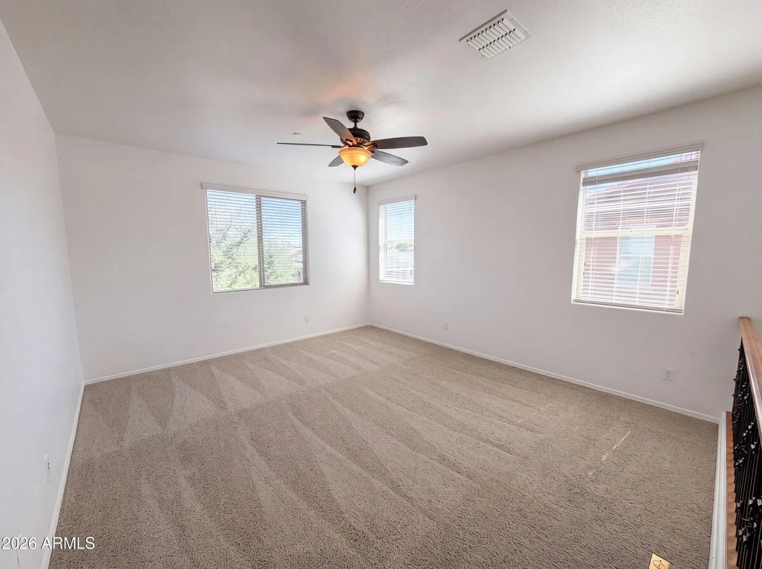 Photo of 21276 W BERKELEY Road