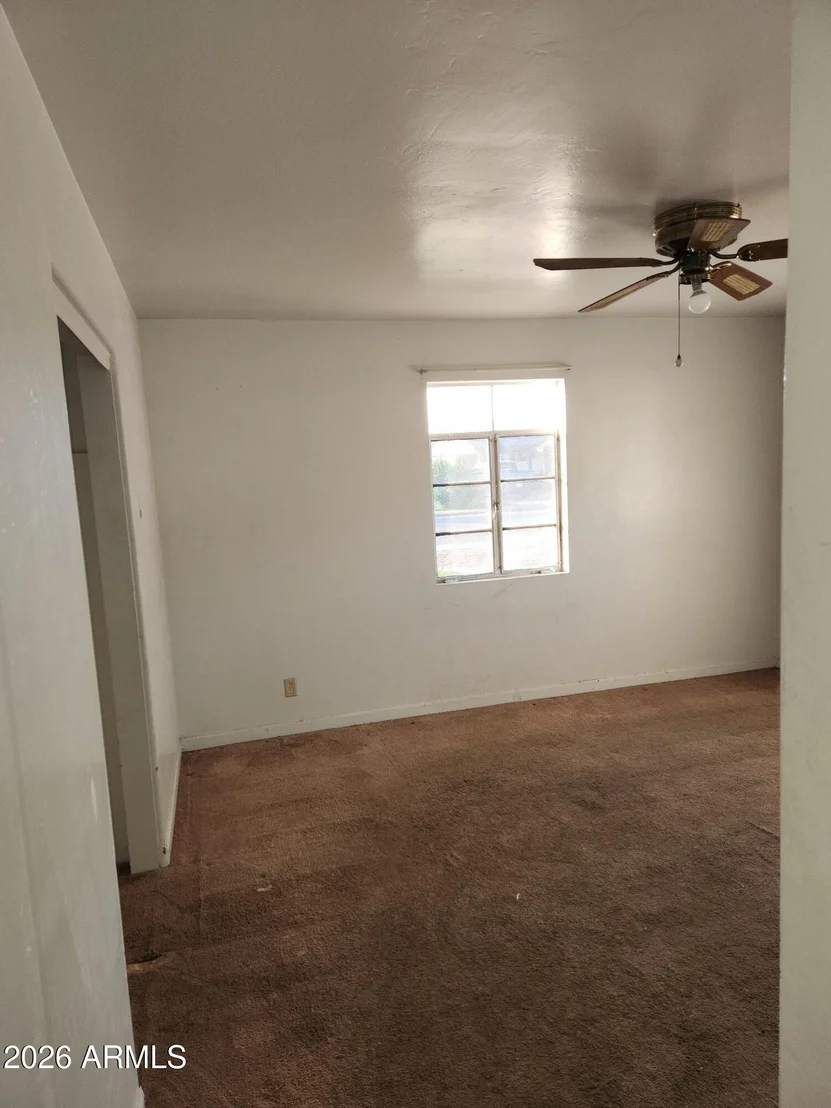 Photo of 2134 W AVALON Drive