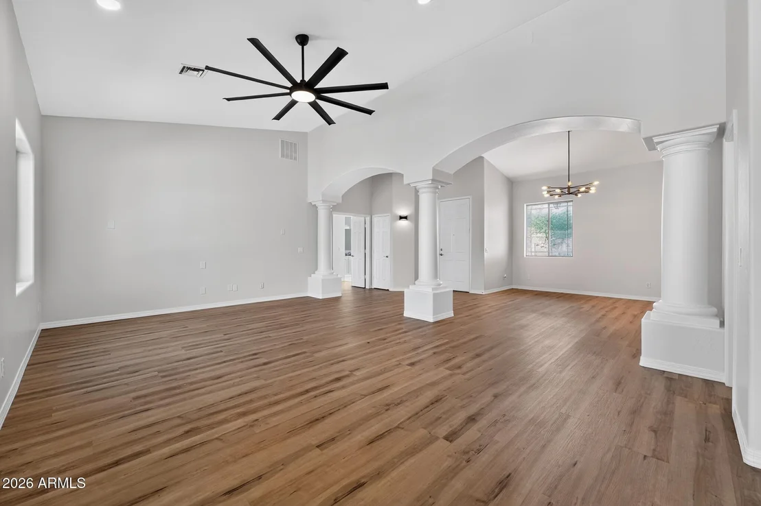 Photo of 48 E ELGIN Street