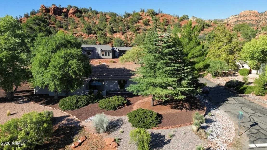 Photo of 15 RED RANGE Circle