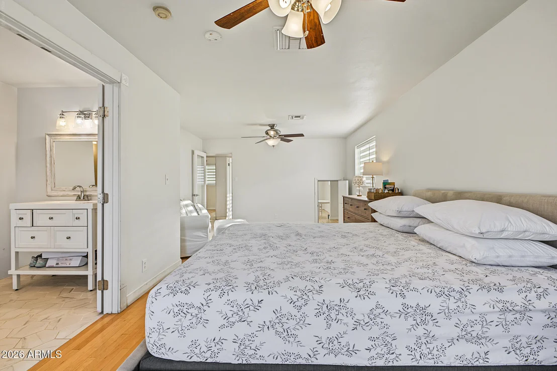 Photo of 4234 E EARLL Drive