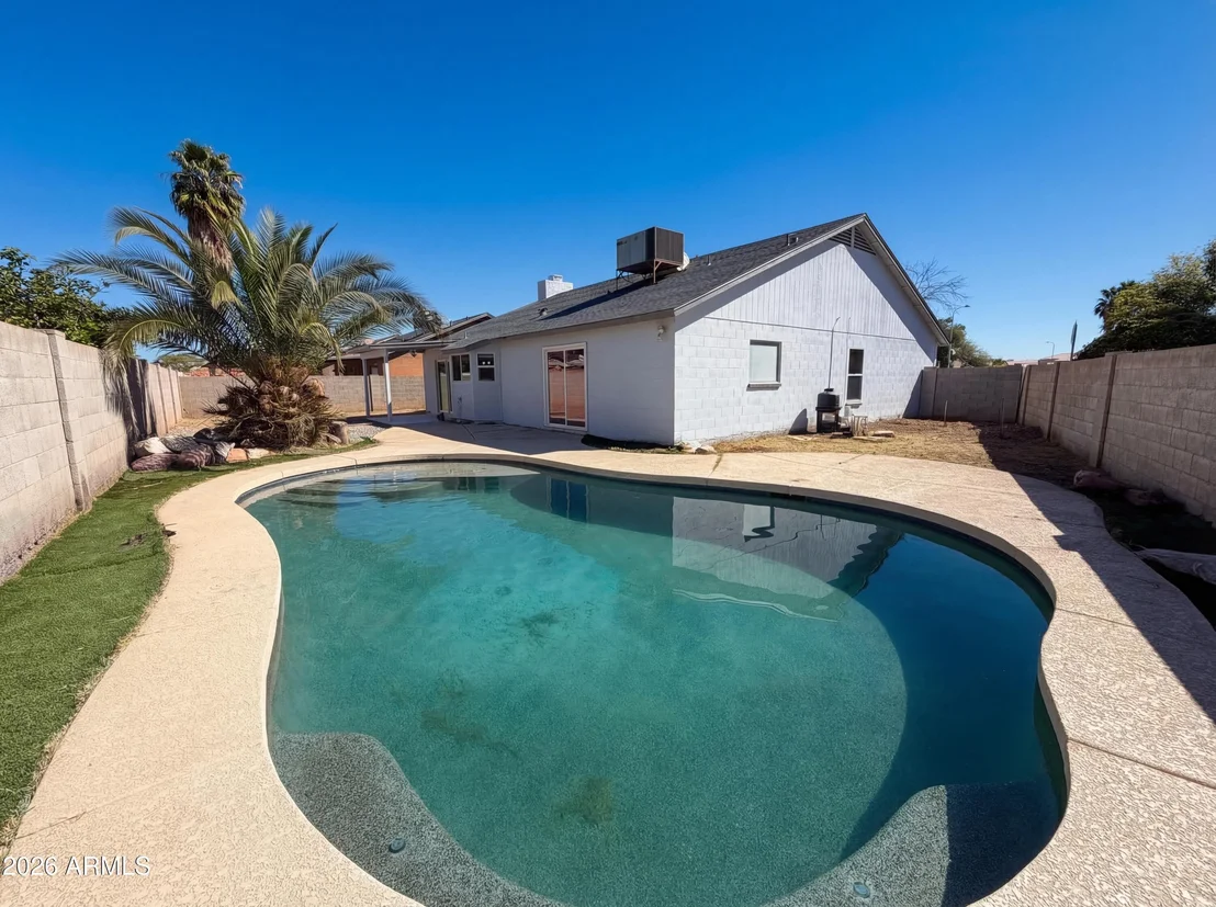 Photo of 1802 N 89TH Avenue