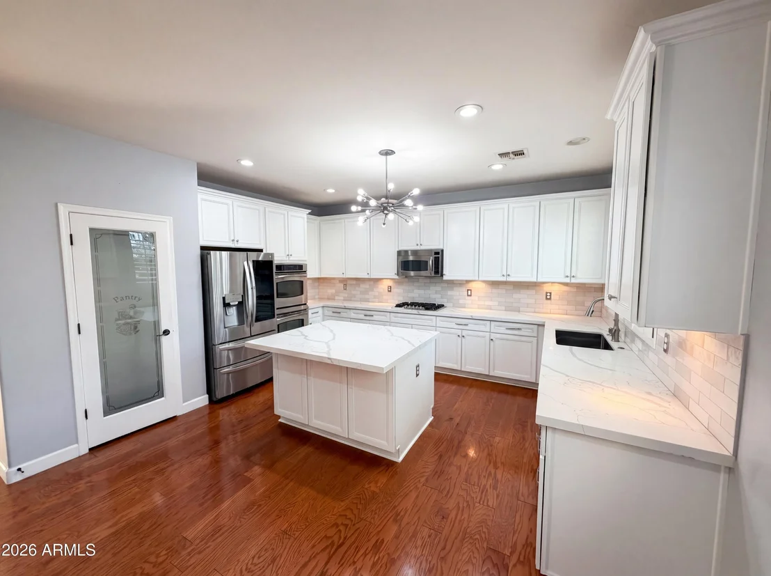 Photo of 2113 W EAGLE FEATHER Road