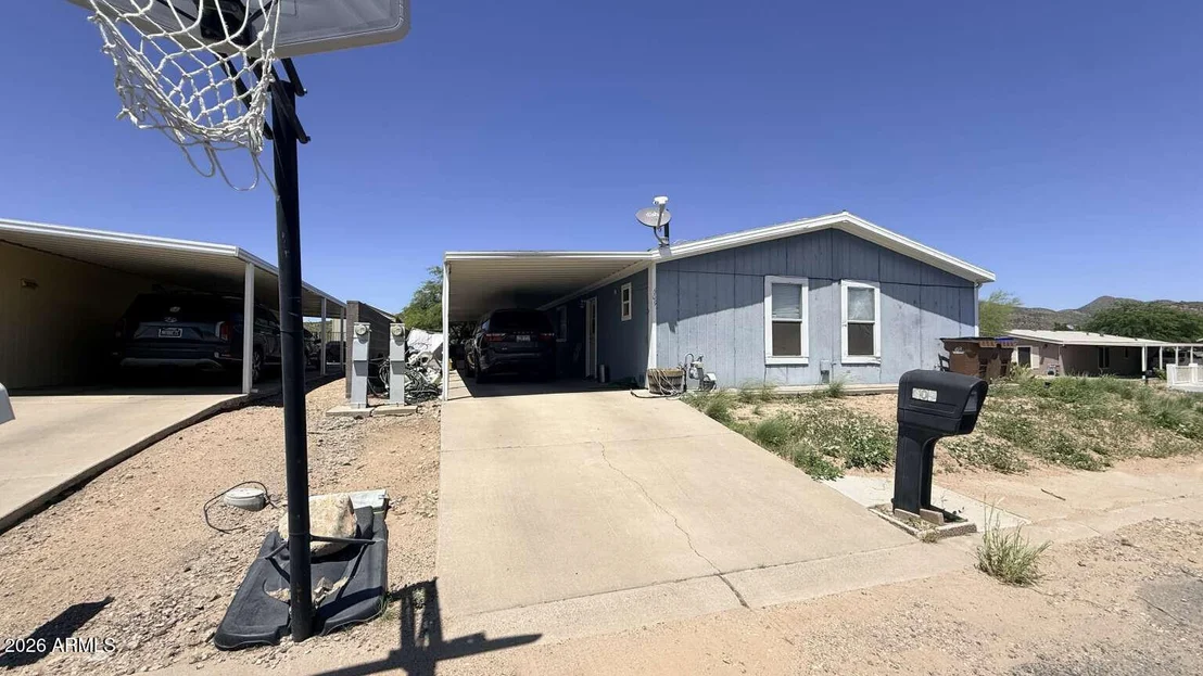 Photo of 609 W ANDREA Circle