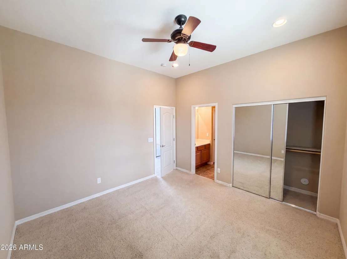 Photo of 3080 E POWELL Way