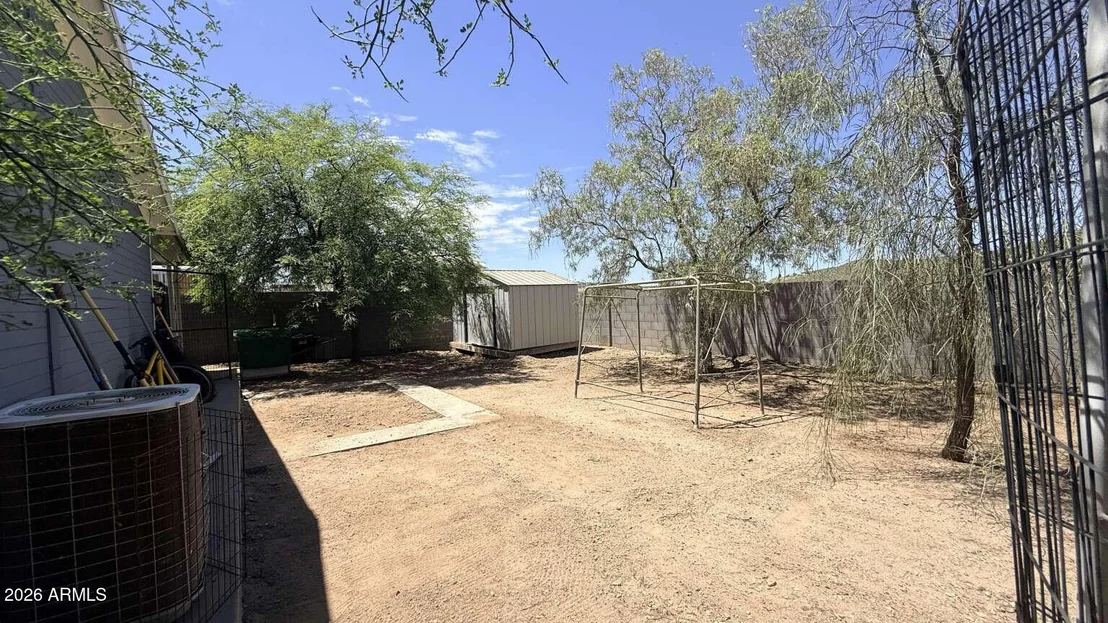 Photo of 609 W ANDREA Circle