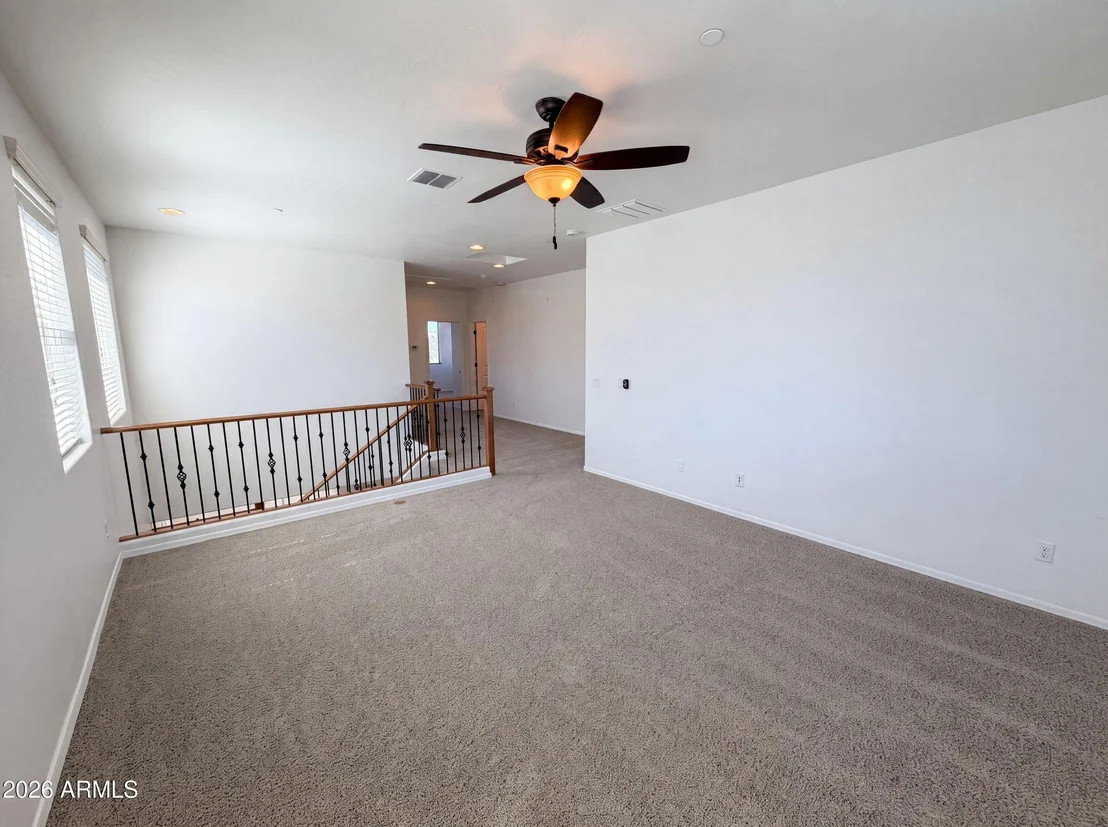 Photo of 21276 W BERKELEY Road