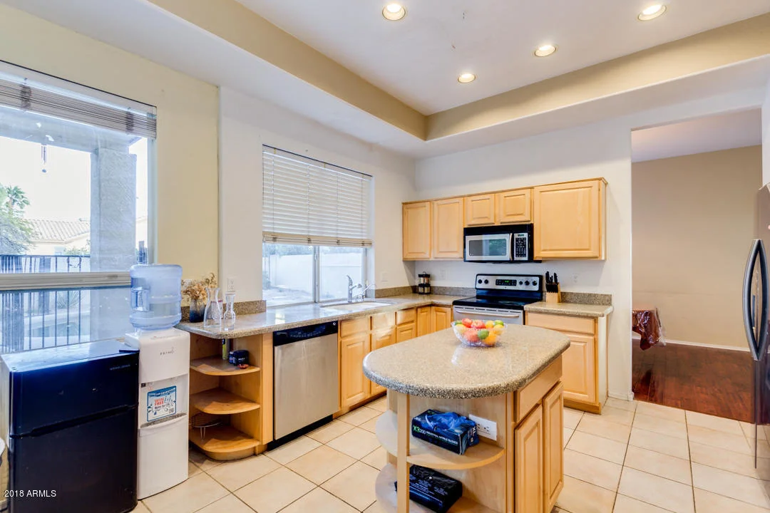 Photo of 43 N HOBSON Street