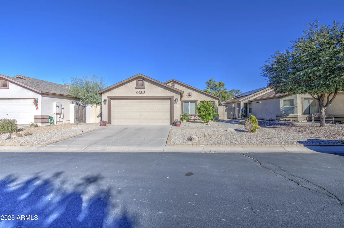 Photo of 6872 E PINE Way