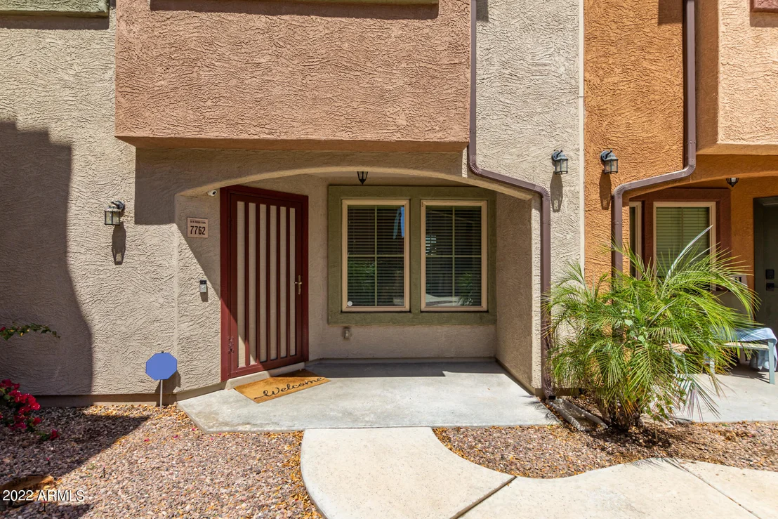 Photo of 7762 W PIPESTONE Place