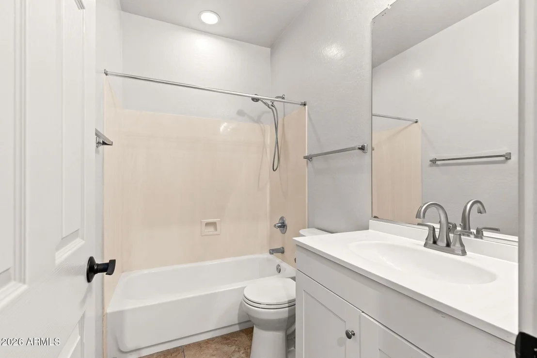 Photo of 5617 W CARSON Road