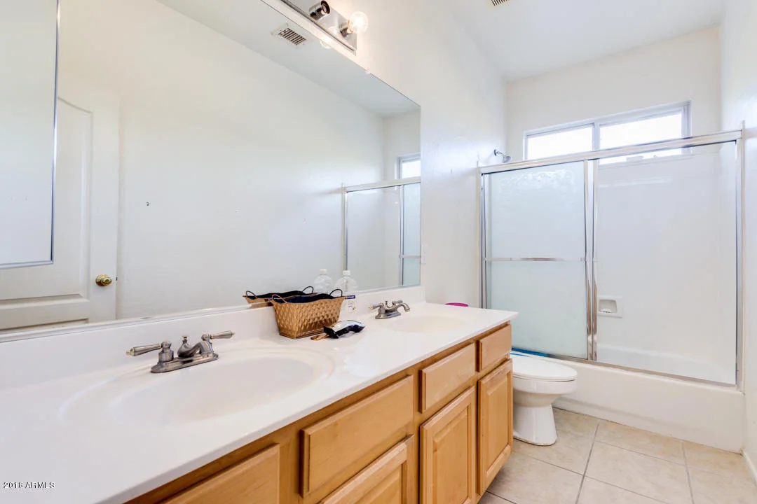 Photo of 43 N HOBSON Street