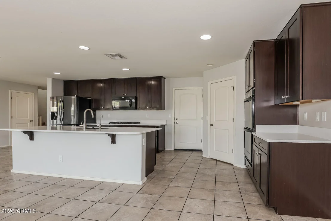 Photo of 16640 W CULVER Street