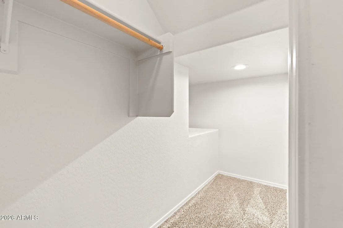 Photo of 5617 W CARSON Road