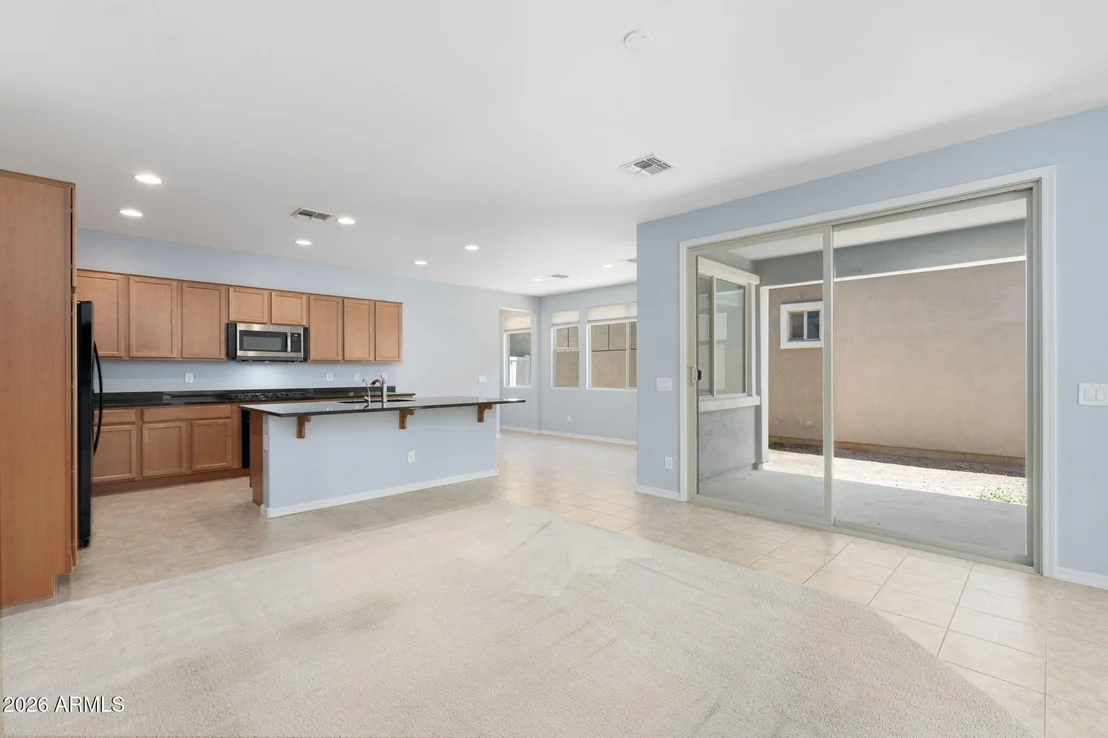 Photo of 3801 E ROBERT Street