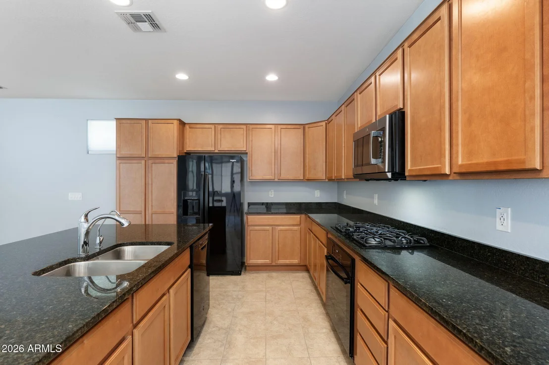 Photo of 3801 E ROBERT Street