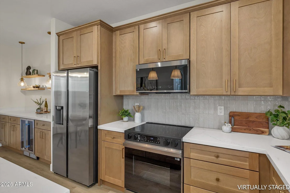 Photo of 2414 W JAKE Haven