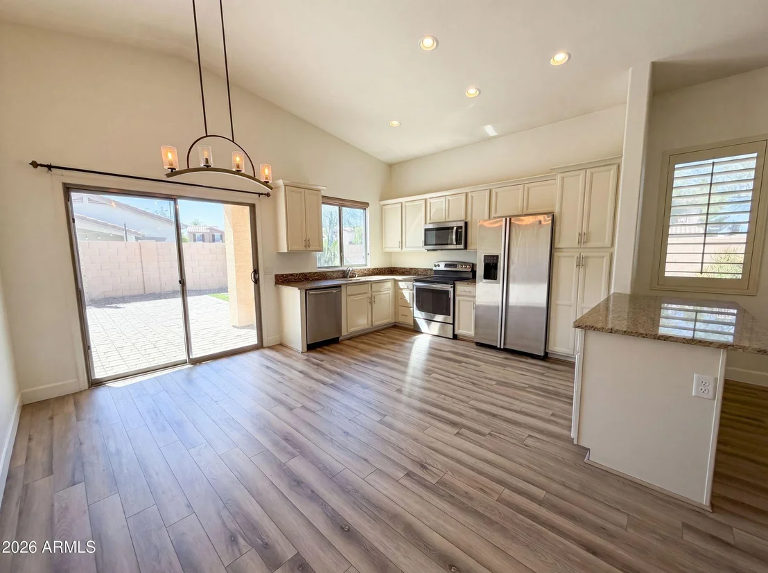 Photo of 3951 E TIMBERLINE Road