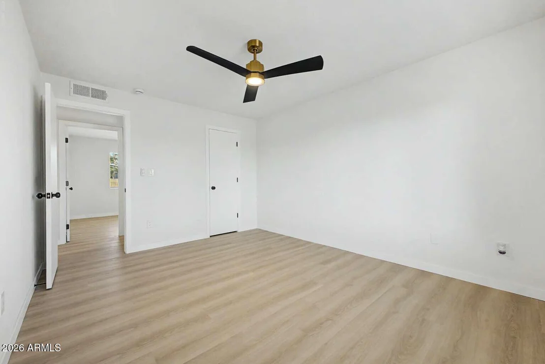 Photo of 1621 N 53RD Drive