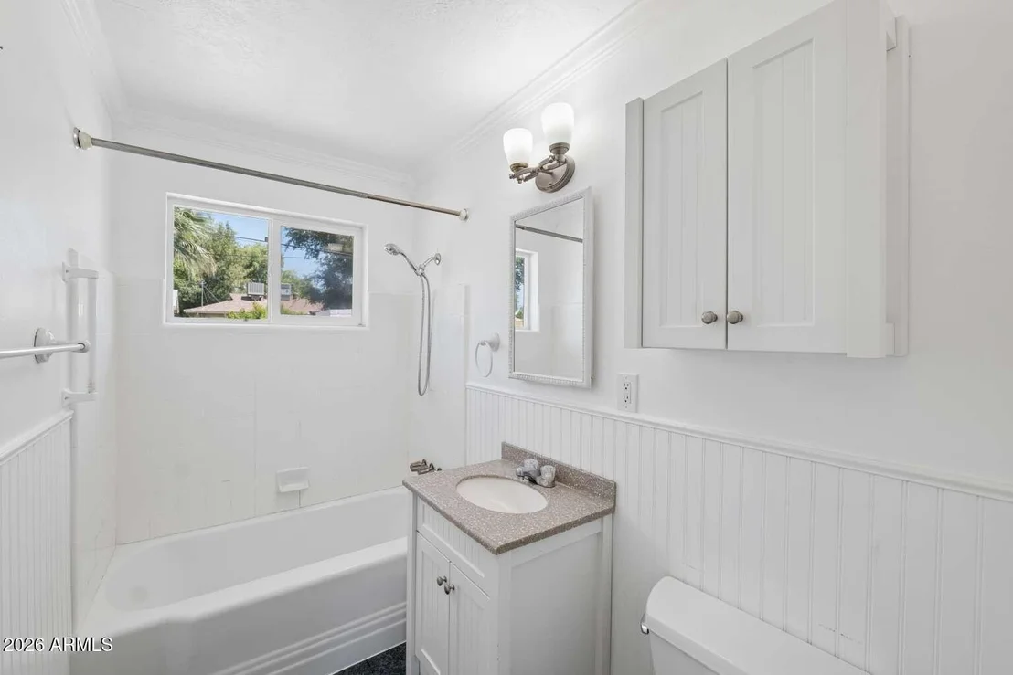 Photo of 3817 N 49TH Place