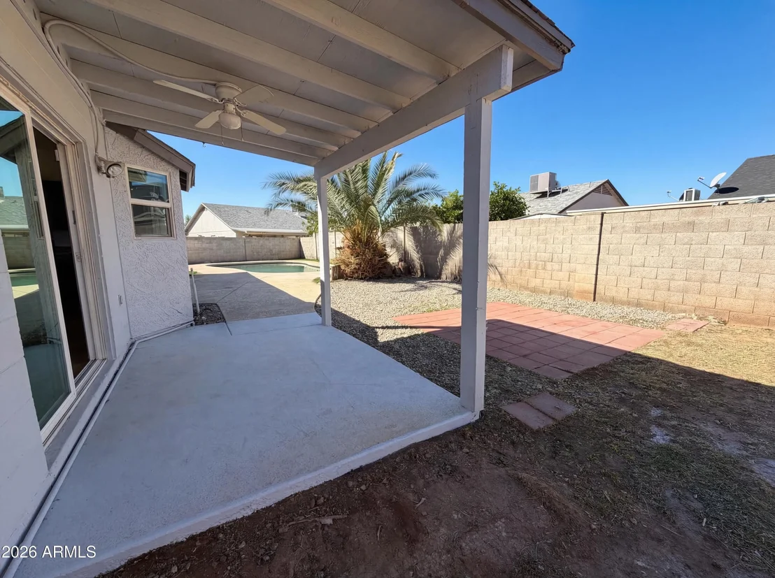 Photo of 1802 N 89TH Avenue