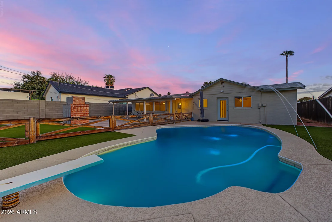 Photo of 4234 E EARLL Drive