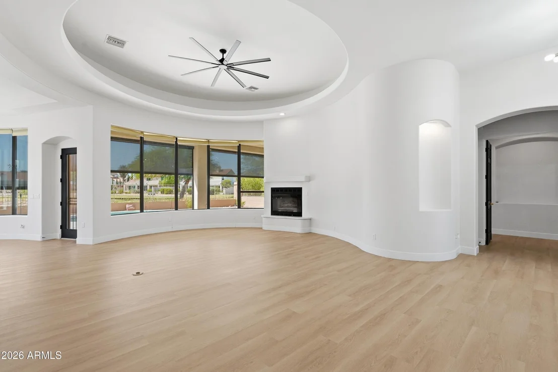Photo of 3929 N RECKER Road