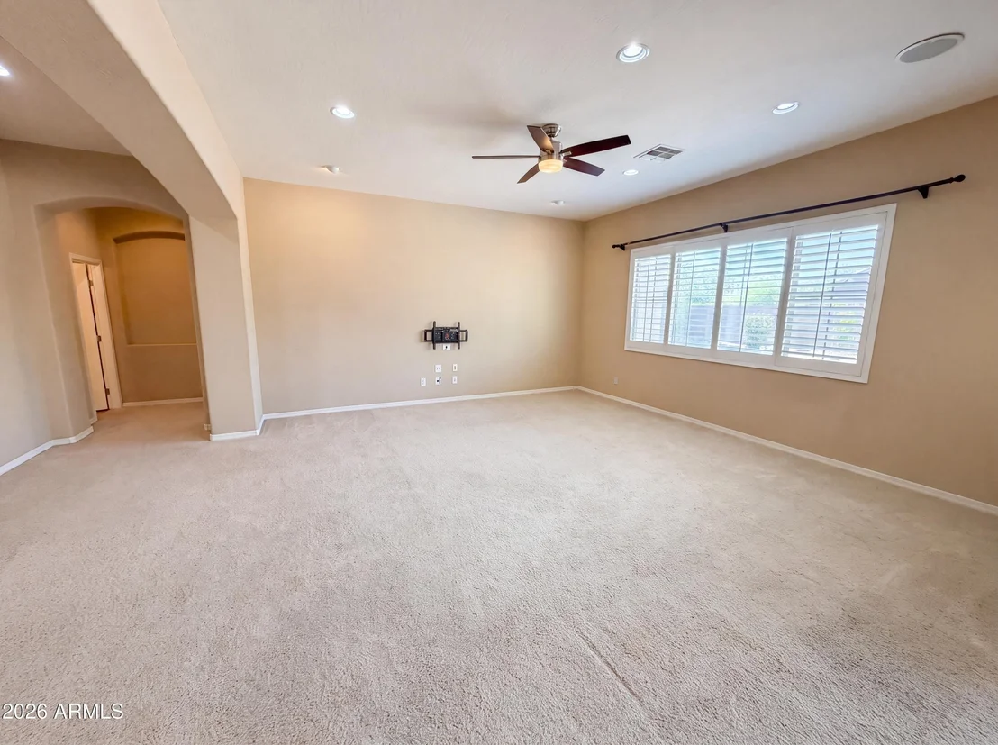 Photo of 3080 E POWELL Way