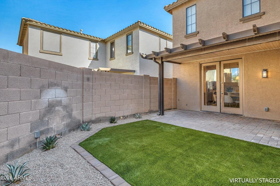 Photo of 2414 W JAKE Haven