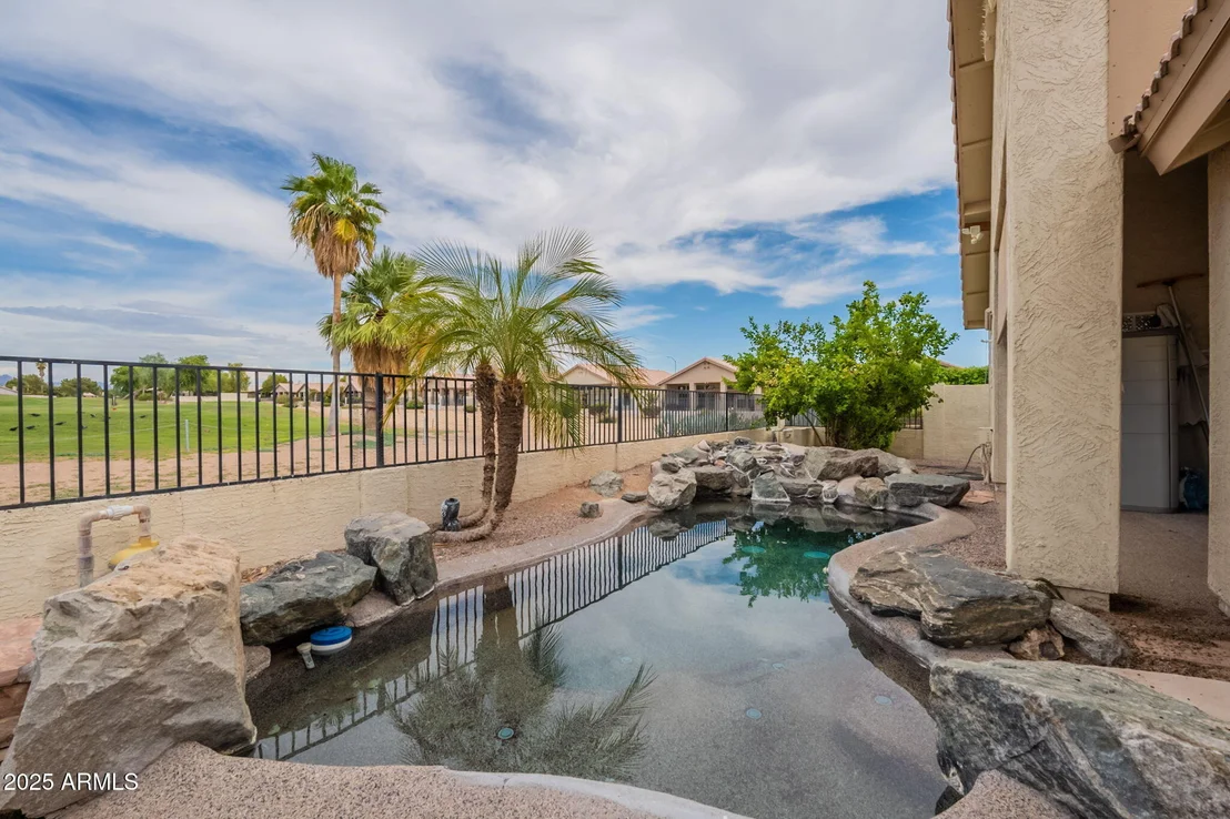 Photo of 2535 N PINNULE Circle