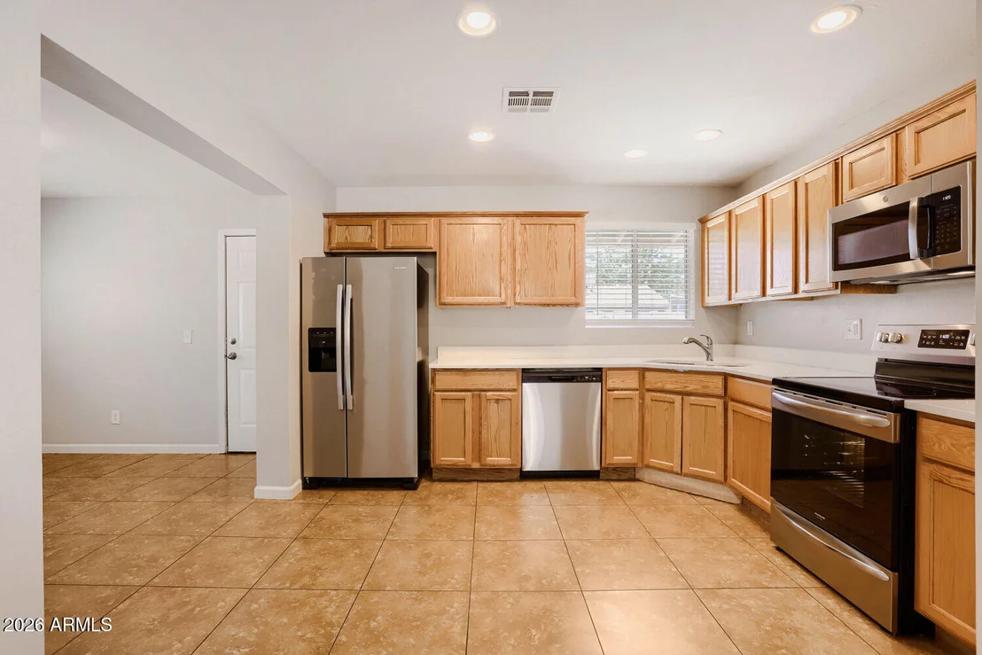 Photo of 1304 W 7TH Place