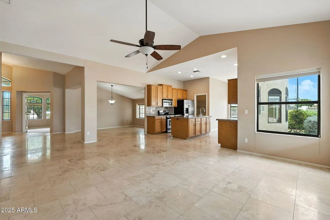 Photo of 2535 N PINNULE Circle