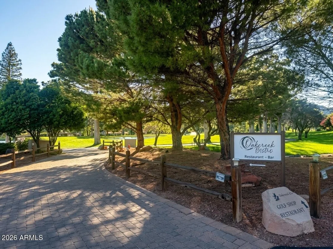 Photo of 15 RED RANGE Circle