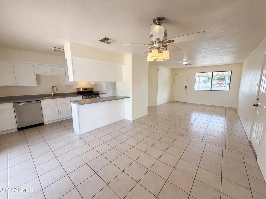 Photo of 4636 N 67TH Avenue