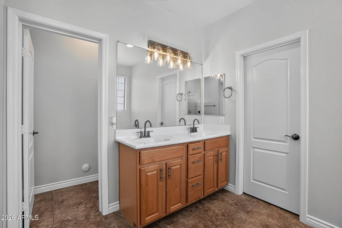 Photo of 6909 W CARTER Road