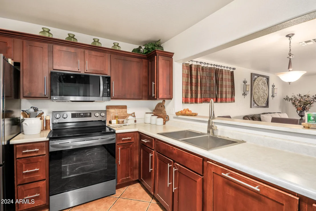 Photo of 3307 N 84TH Lane
