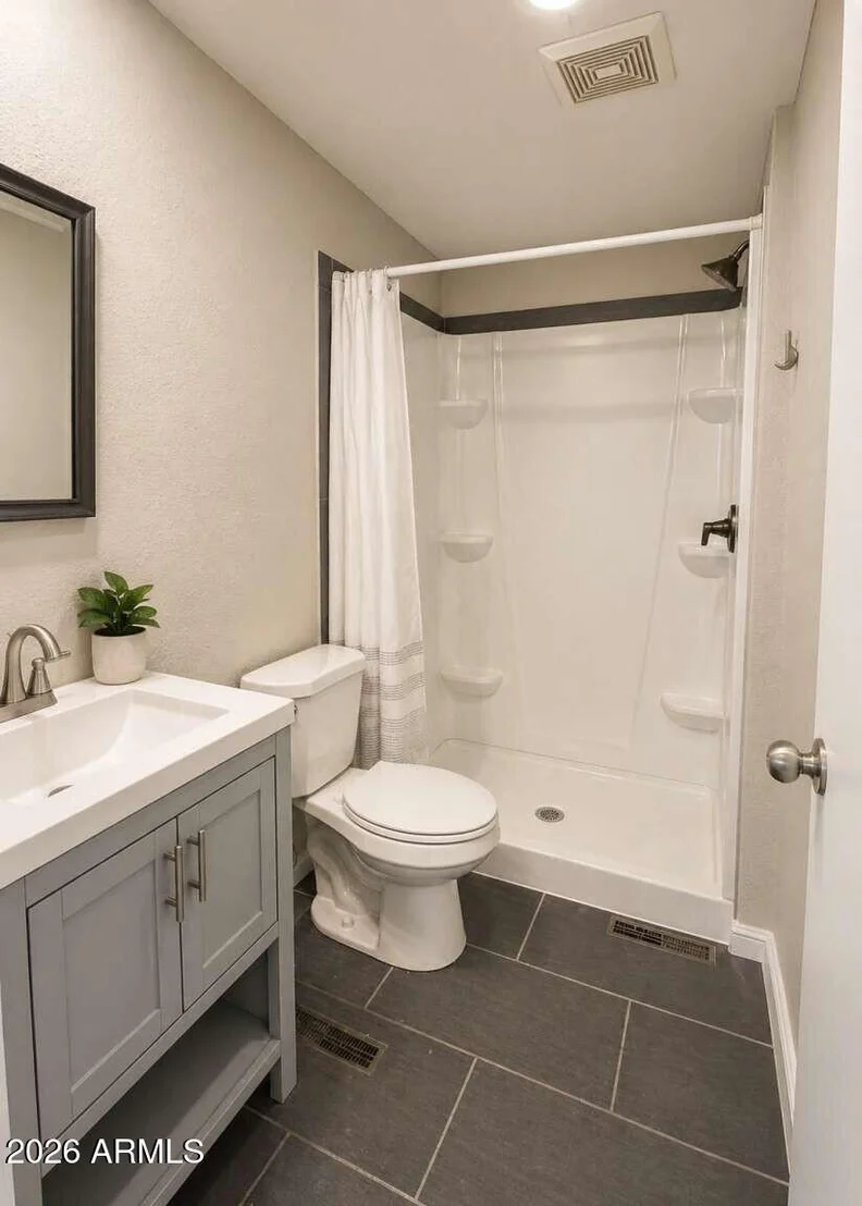 Photo of 4541 S MURPHY Road