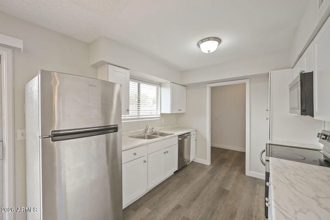 Photo of 1339 N HILLCREST Circle