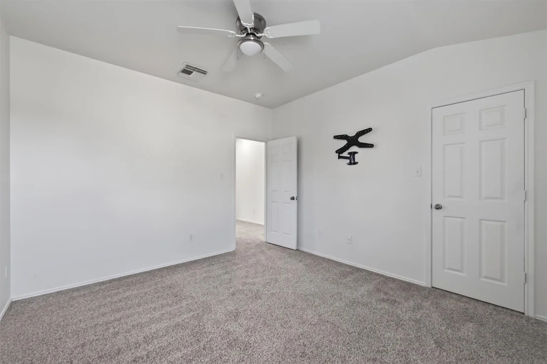 Photo of 206 Unique Court