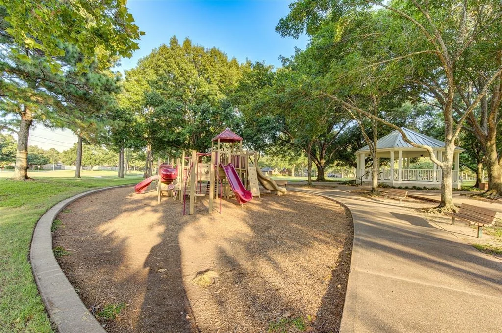 Photo of 23307 Leaf Ridge Drive
