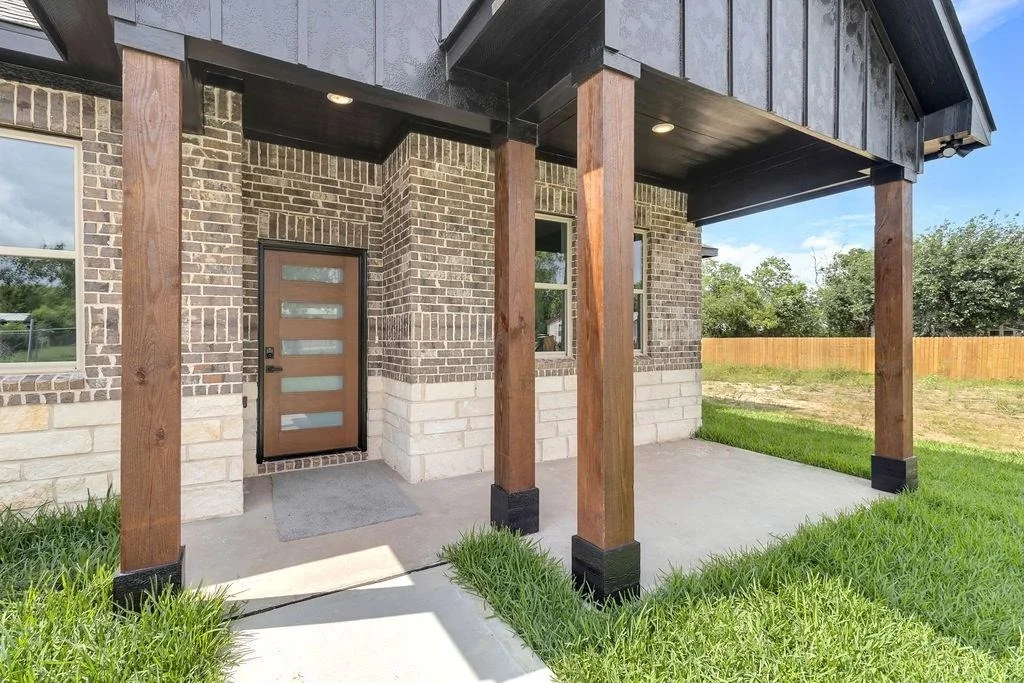 Photo of 4930 Colony Lane