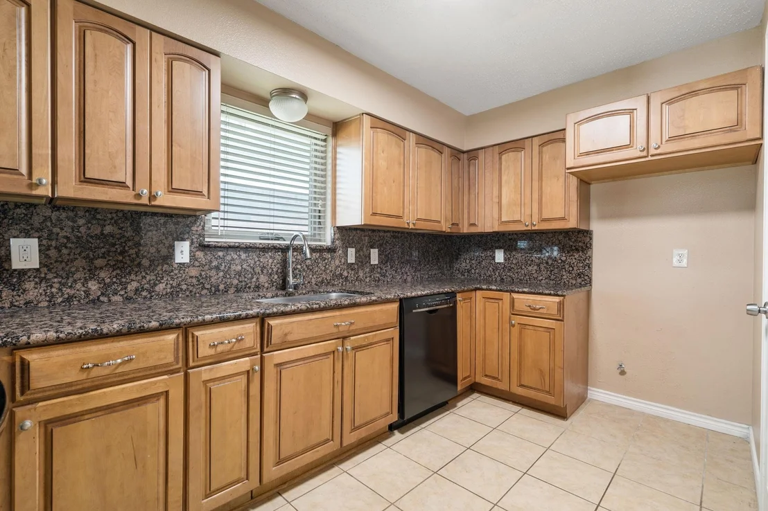 Photo of 3127 Windmill Street