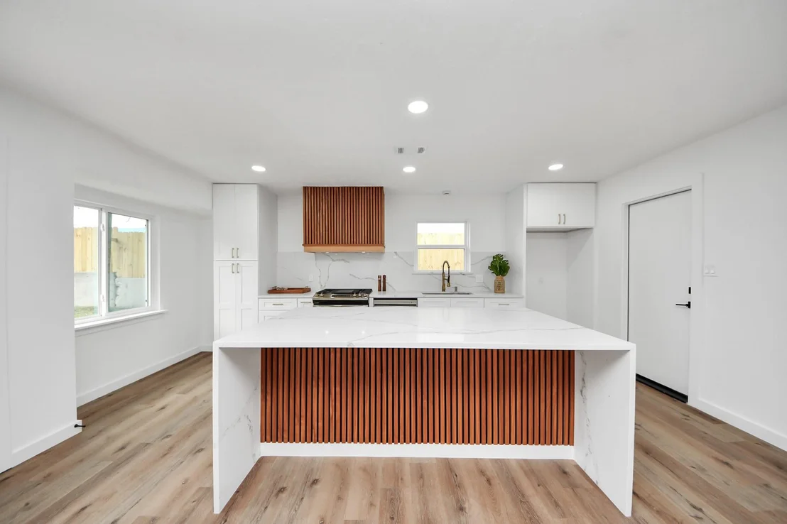 Photo of 717 Phyllis Court