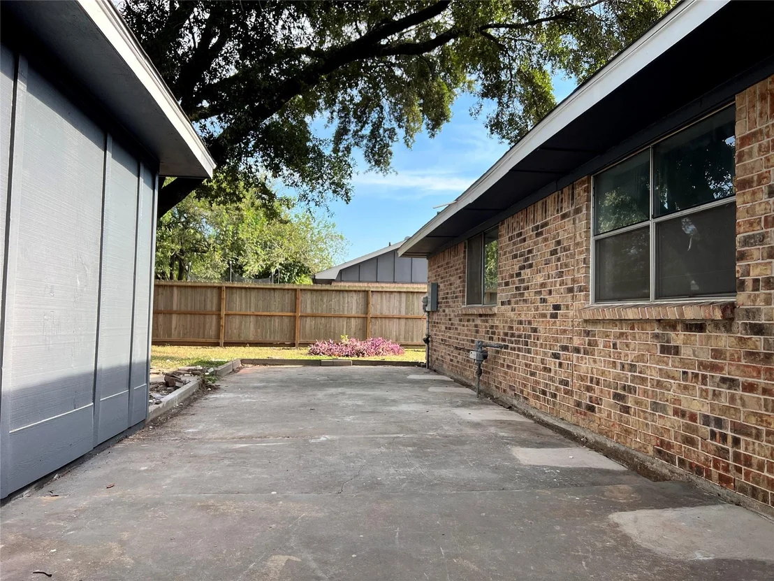 Photo of 10358 Misty River Drive