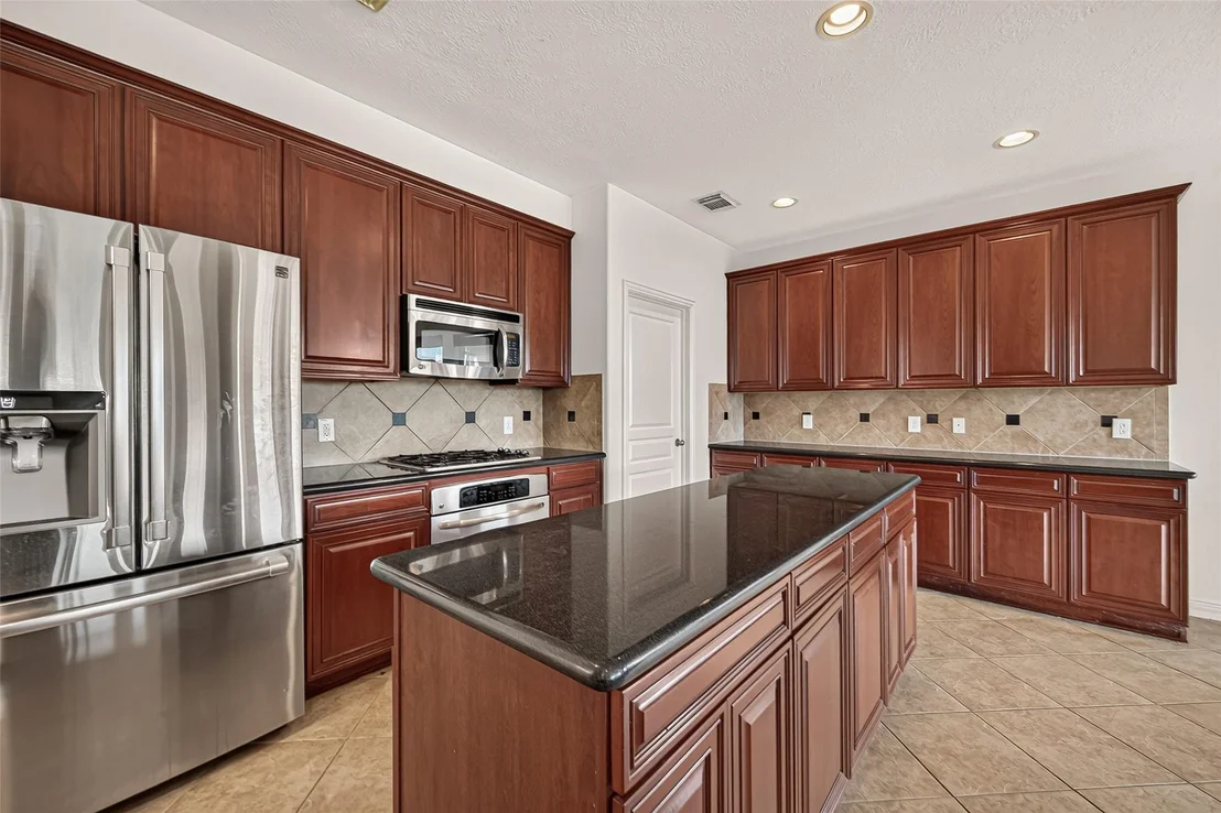 Photo of 18103 Blues Point Drive