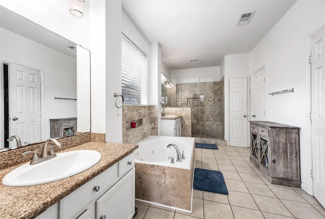 Photo of 1311 Shadow Mountain Drive