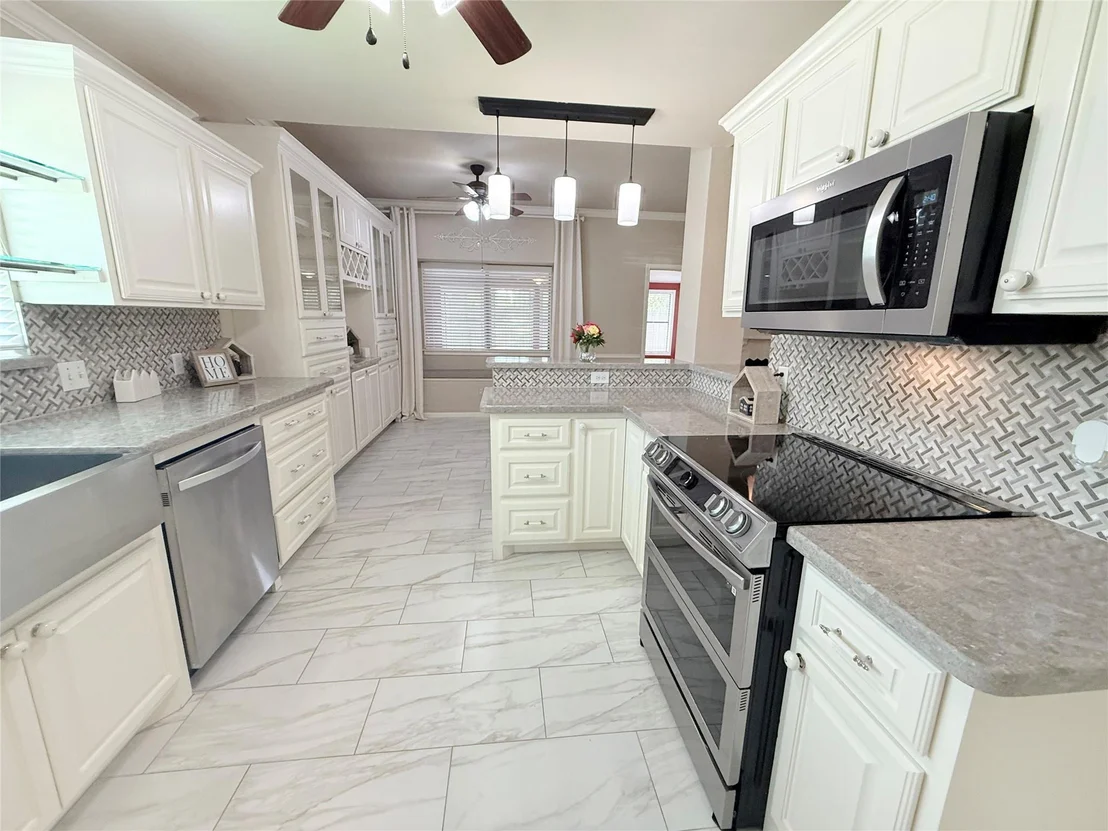 Photo of 205 Peppermint Drive