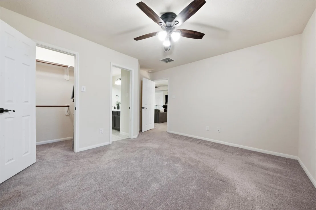 Photo of 9519 Wheatfield Lane