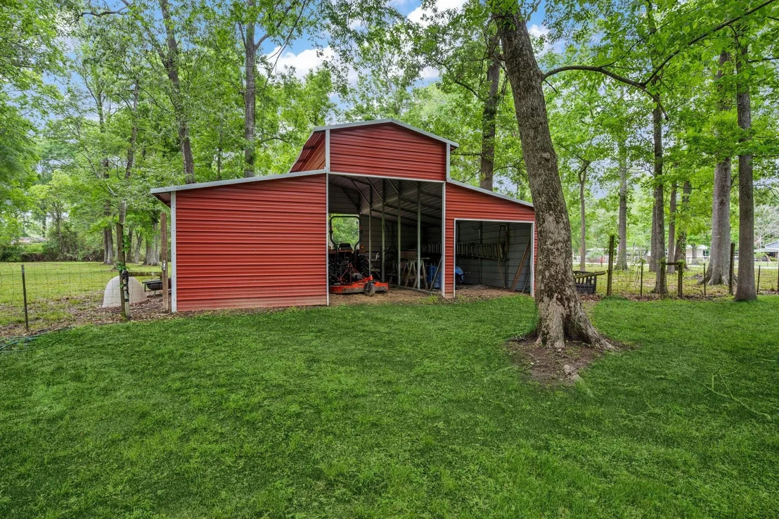 Photo of 733 County Road 6763